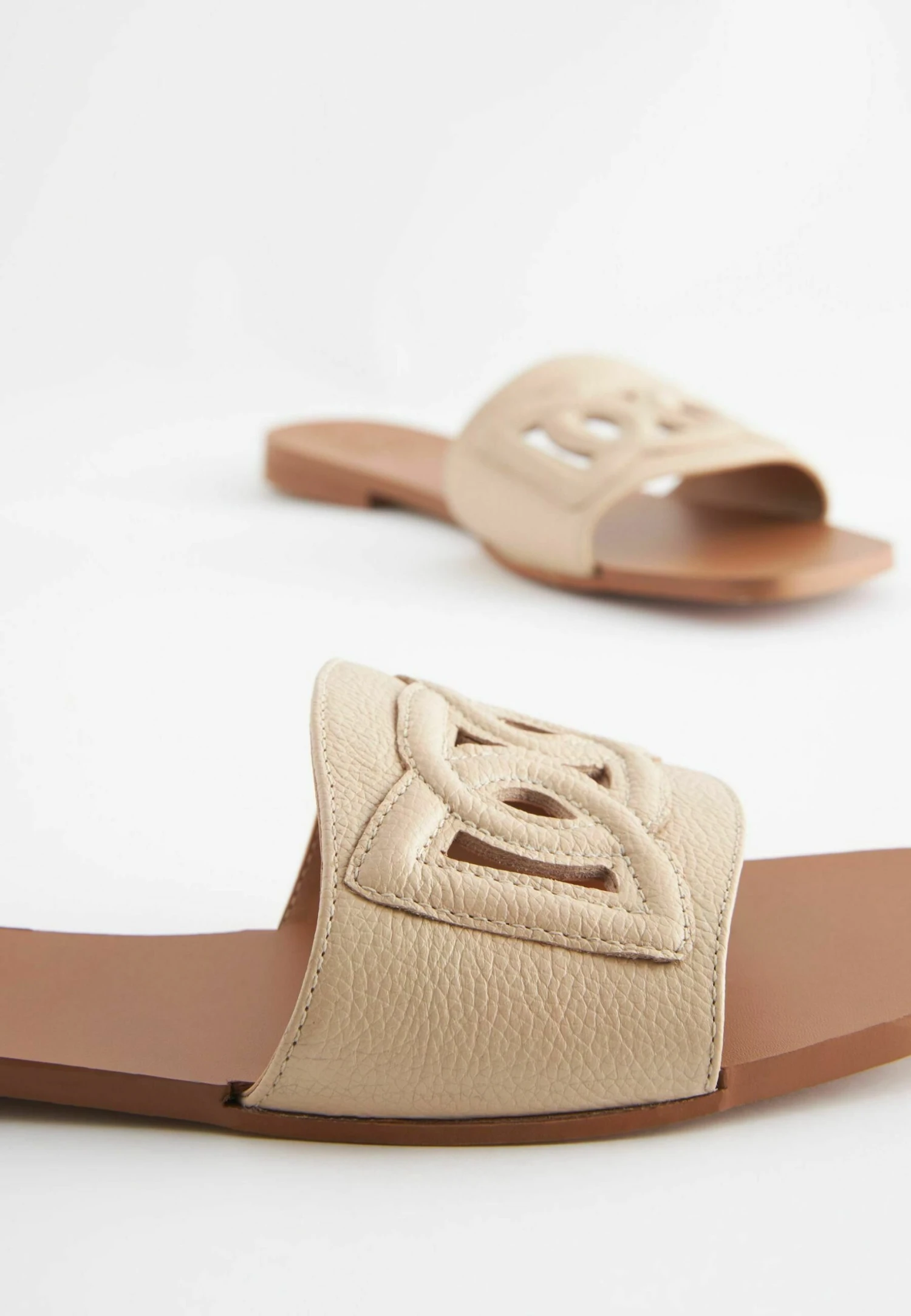 Next Cut Out Detail Standard - Muiltjes - Cream 7 Next Cut Out Detail Standard - Muiltjes - Cream - Afbeelding 5