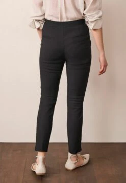 Next Zipped Detail Standard Tall - Broek - Black -Next 05ac4bf788df4c95bd965e94c396a618