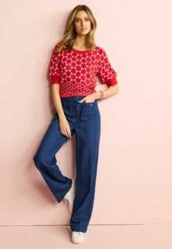 Next Gem Detail Short Sleeve - Sweater - Red Geometric Print