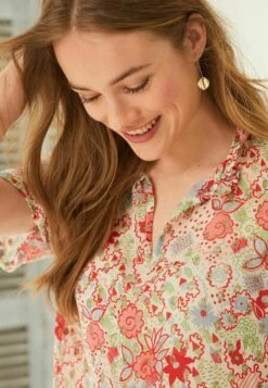 Next Short Sleeve- Blouse - Celia Birtwell Cream Floral -Next 19db371e4f224f56996824565176b184