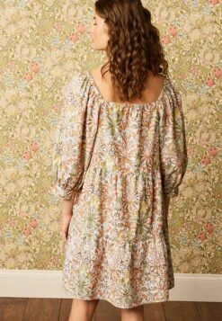 Next Square Neck Tiered Mini Standard - Jurk - MorrisCo Woodland Weeds Olive Green Print -Next 1ad25936a27043fa9321011fd70a8bd2