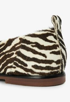 Next Forever Comfort - Instappers - Zebra Print -Next 206cb07a28914c3eb740d68ff7cf67f9