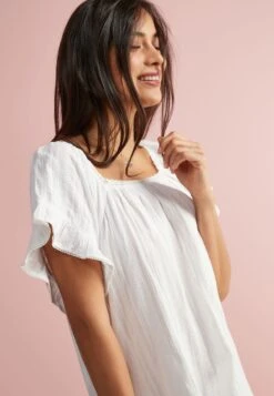 Next Square Neck Ruffle - Nachtjapon - White 9 Next Square Neck Ruffle - Nachtjapon - White -Next 24fe4d195e4e47d395f05a7194ca3297