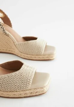 Next Forever Comfort Crochet Wrap Standard - Sandalen Met Sleehak - Natural -Next 310e6f09668d45ed93714b3f9e40aaa5