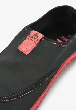 Next Aqua Standard - Sneakers Laag - Black Coral Pink -Next 3a16316721504b83a11b34cbe9cf4ba1