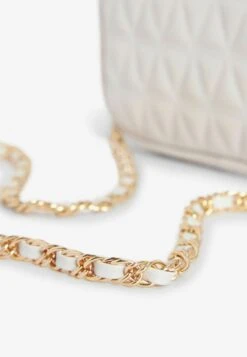 Next Quilted Standard - Cameratas - Bone Cream -Next 404cf94926894e348c84ee42b4bb5fe1