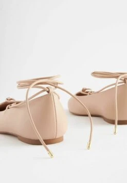 Next Forever Comfort Point Toe Tie Standard - Ballerina´S Met Bandjes - Camel Natural 13 Next Forever Comfort Point Toe Tie Standard - Ballerina´S Met Bandjes - Camel Natural -Next 63db10007e854d4abc4c520f0913c8af