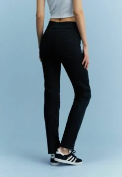Next Super Stretch Soft Sculpt Pull-On - Slim Fit Jeans - Black -Next 709d3e0cd03f44f69e404871a2275275