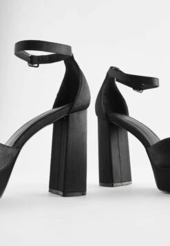 Next Forever Comfort Closed Toe Standard - Plateaupumps - Black -Next 89ca3cd7a69647a084f37fba77fb03b1