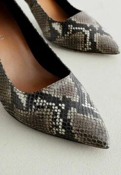 Next Forever Comfort Court - Klassieke Pumps - Snake -Next 8a609cbad93345f9beb973959d03f2a7