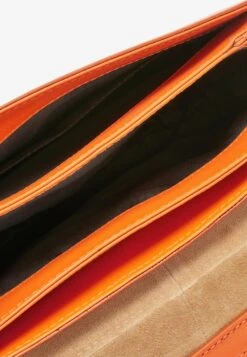 Next Hardware Detail SaddleStandard - Schoudertas - Orange 8 Next Hardware Detail SaddleStandard - Schoudertas - Orange -Next 8bfe10f453d54f56a334b46fb1afedb8