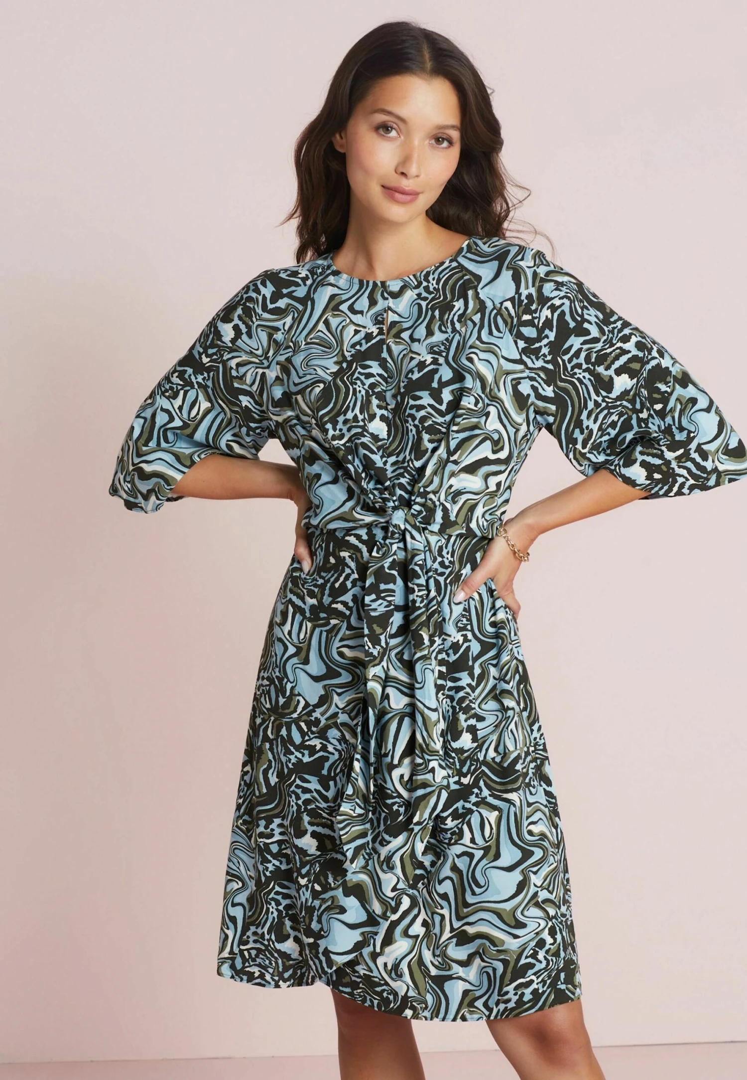 Next Twist Front Standard - Jurk - Blue Marble Print 3 Next Twist Front Standard - Jurk - Blue Marble Print