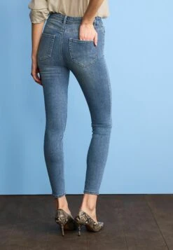 Next Power Stretch - Jeans Skinny Fit - Mid Blue Denim 8 Next Power Stretch - Jeans Skinny Fit - Mid Blue Denim -Next 9ac712385618478fa5631ad557323df5