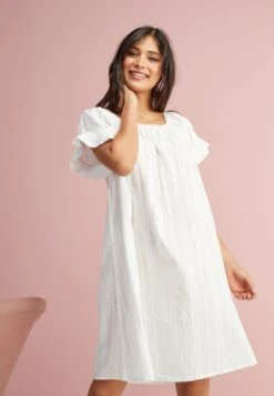 Next Square Neck Ruffle - Nachtjapon - White
