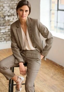 Next Tailored Single Breasted Standard - Blazer - Natural Check 13 Next Tailored Single Breasted Standard - Blazer - Natural Check -Next 9ce61efdaf214ec096e6cc2126b7af36