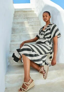 Next Jurk - Ecru Black Stripe 10 Next Jurk - Ecru Black Stripe -Next 9d2b778d19044108a7b4d03d30ce6602