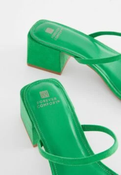 Next Forever Comfort Two Band Block Heel Regular Wide Fit - Muiltjes Met Hak - Green -Next a42f3cd5104446aca787d1f2b57a1026