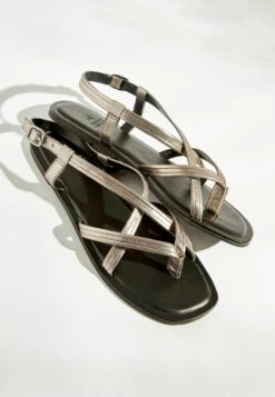 Next Forever Comfort Toe Post Standard - Teensandalen - Silver -Next a5b3842958f9497fa47f236c9d335f9f