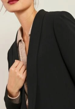 Next Soft Crépe Standard - Halflange Jas - Black 10 Next Soft Crépe Standard - Halflange Jas - Black -Next a5b837a6eda644fe8b788449134b129d