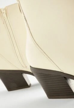 Next Forever Comfort Western Standard. - Korte Laarzen - Bone White -Next a799f1fc7c4046f79f977fc24d22616b