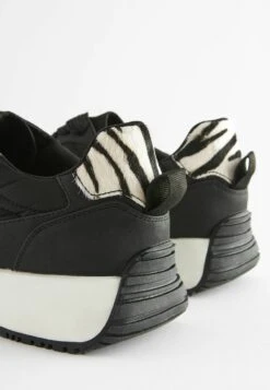 Next Forever Comfort Panel Detail Chunky Standard - Sneakers Laag - Black 10 Next Forever Comfort Panel Detail Chunky Standard - Sneakers Laag - Black -Next a7b5a2b45f4c449495d45c0caadeecba