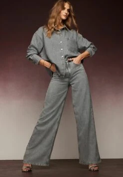 Next -Next a8bb379334bc4deaaf14185835d67435