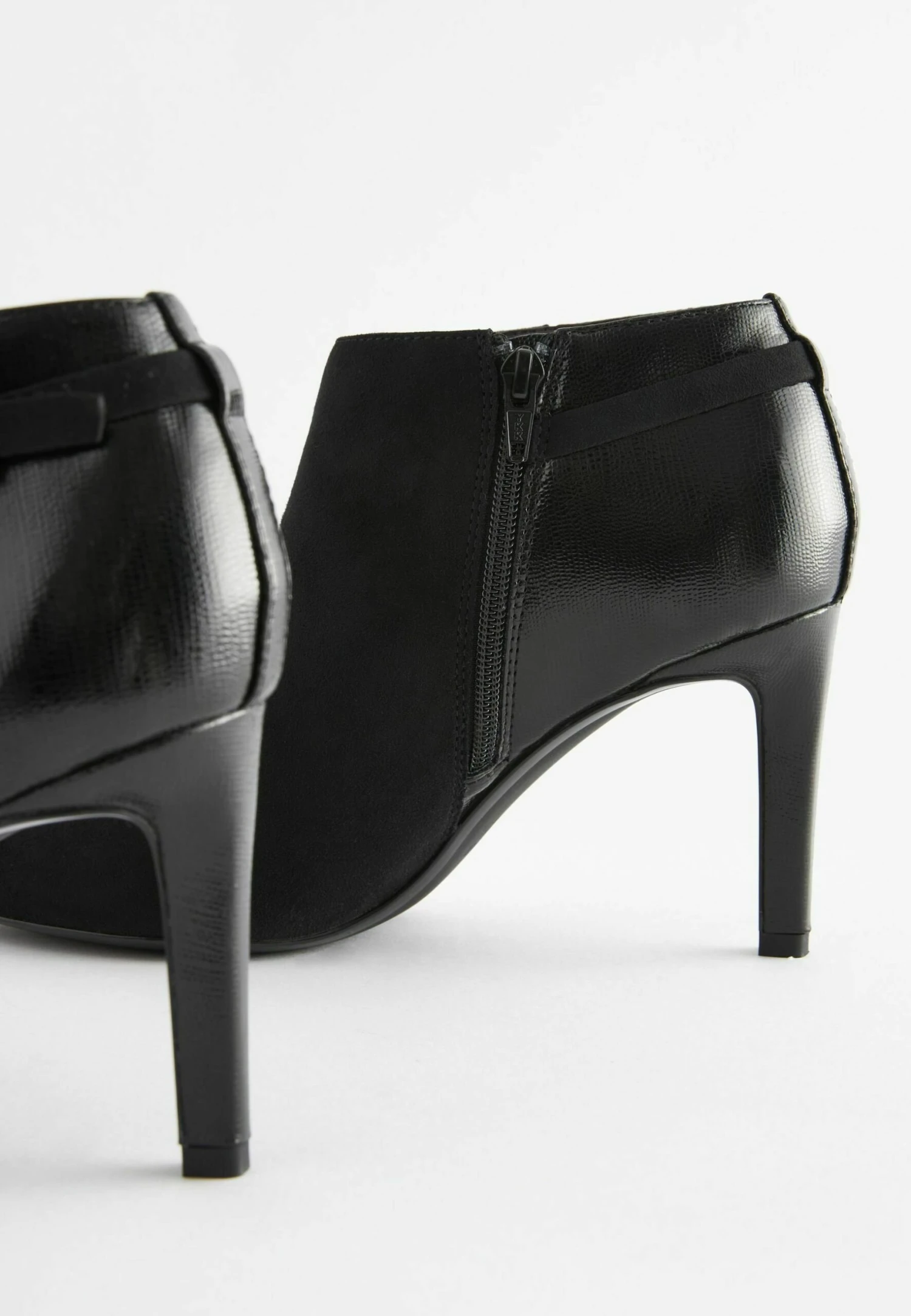 Next Forever Comfort Round Toe Standard - Klassieke Pumps - Black 7 Next Forever Comfort Round Toe Standard - Klassieke Pumps - Black - Afbeelding 5