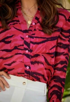 Next Long Sleeve Standard - Overhemdblouse - Myleene Klass Pink Leopard 10 Next Long Sleeve Standard - Overhemdblouse - Myleene Klass Pink Leopard -Next ad6923ed7b7043999b5d716ab1c1d9f3