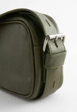 Next Camera - Schoudertas - Khaki Green 14 Next Camera - Schoudertas - Khaki Green -Next b1c77111d69849c2a1a9f54328c3d97e