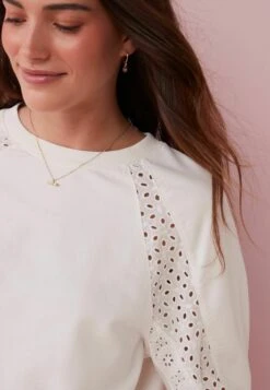 Next Broderie Detail Standard - Sweater - Ecru White -Next b2db116f29aa449795c750bd7a086bc3