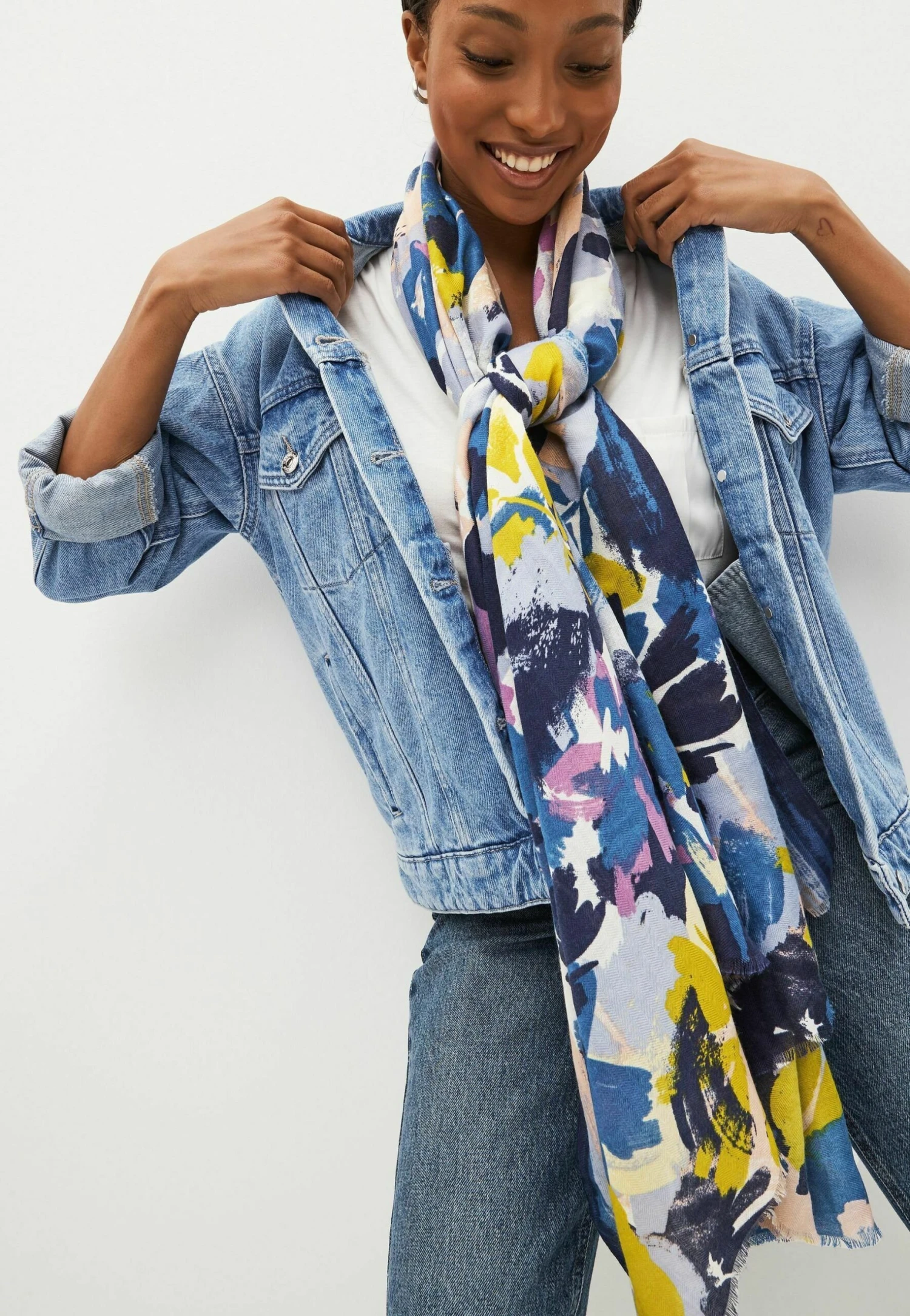 Next Bright Border Lightweight Standard - Sjaal - Blue 3 Next Bright Border Lightweight Standard - Sjaal - Blue