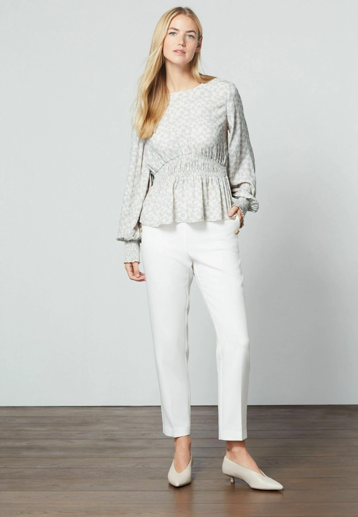 Next Waisted Standard - Blouse - Grey 5 Next Waisted Standard - Blouse - Grey - Afbeelding 3