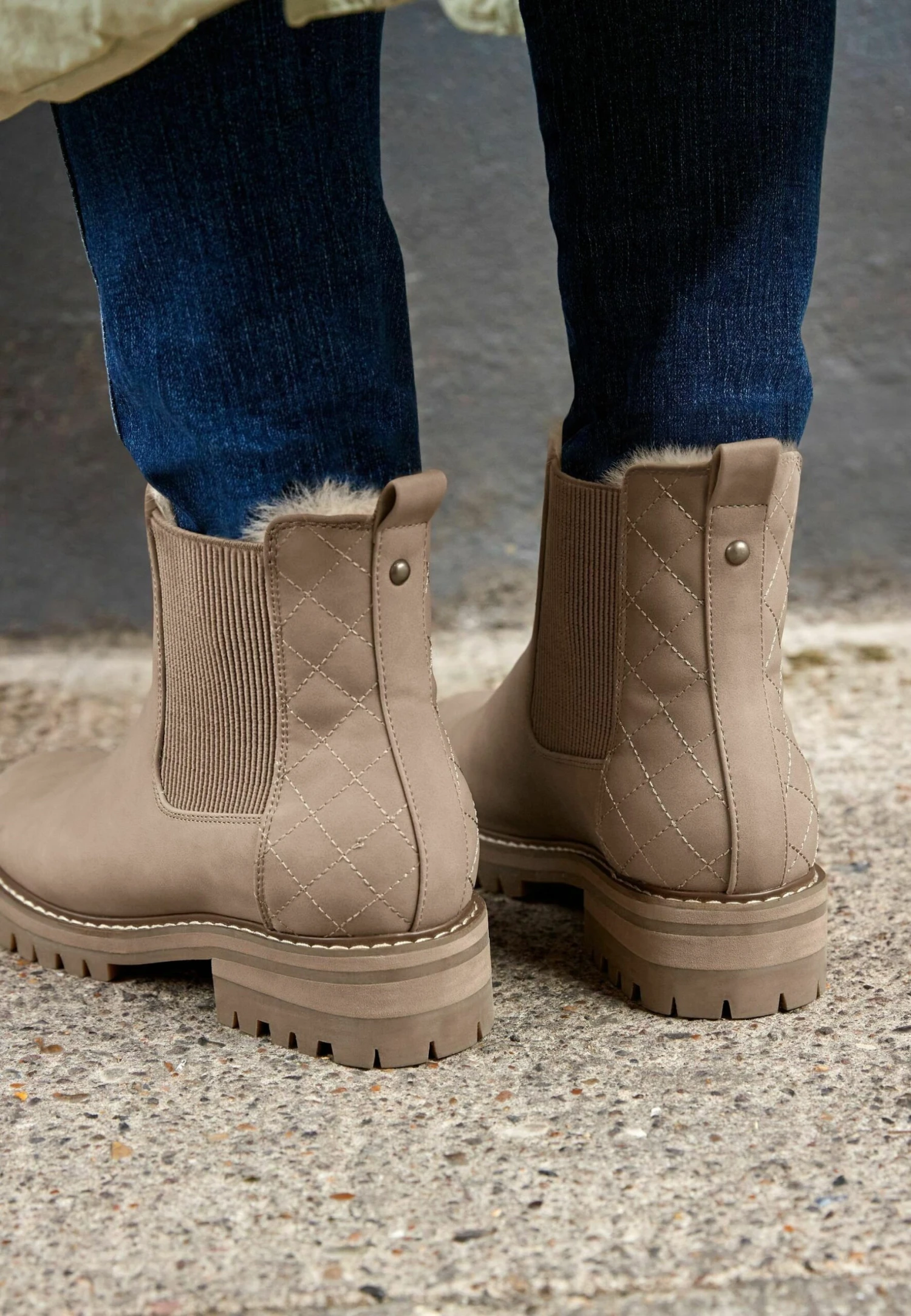 Next Snowboots- Blush Pink 5 Next Snowboots- Blush Pink - Afbeelding 3