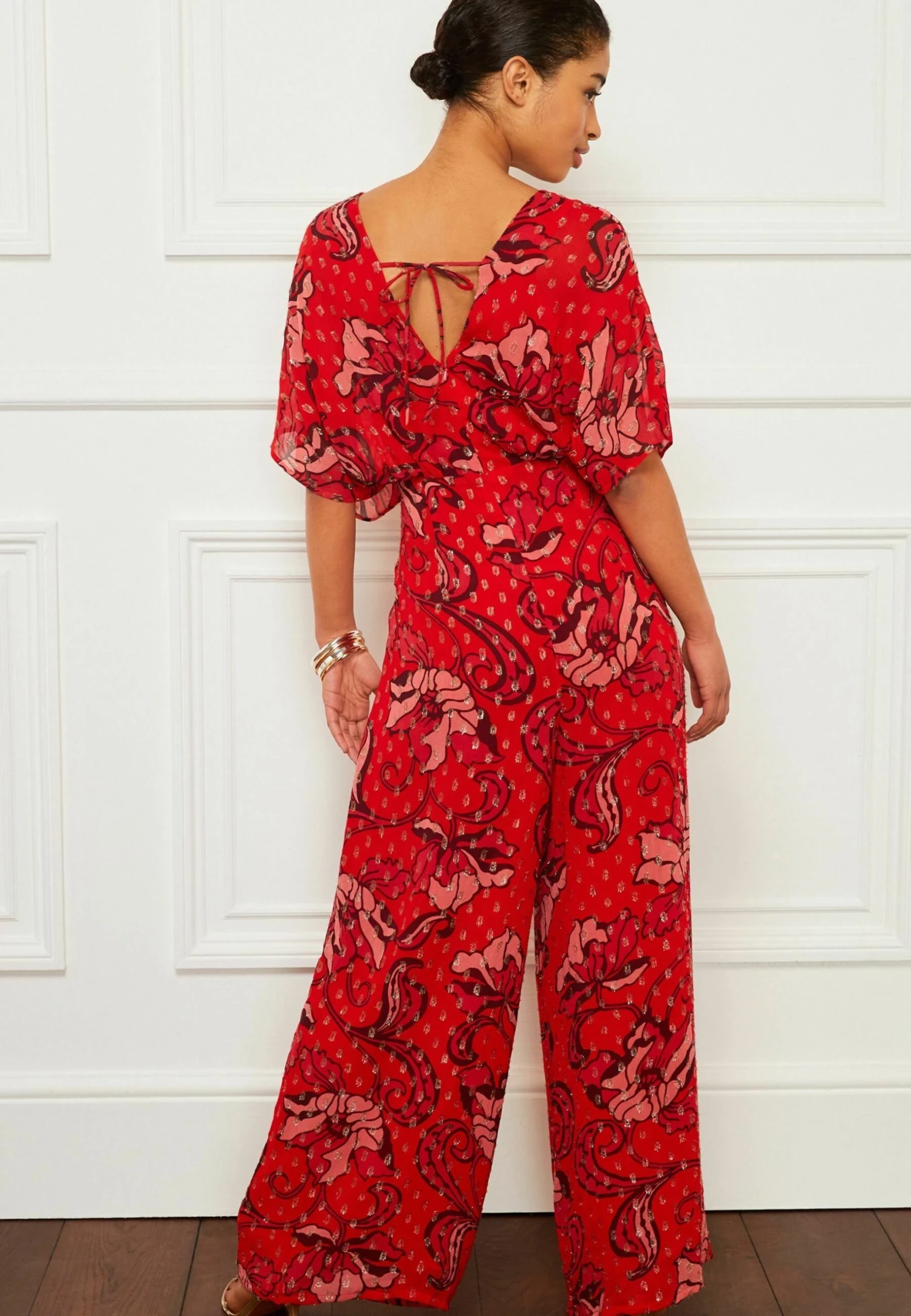 Next Batwing Wideleg Standard - Jumpsuit - Red Floral Sparkle 4 Next Batwing Wideleg Standard - Jumpsuit - Red Floral Sparkle - Afbeelding 2