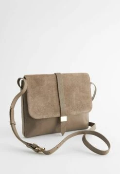 Next Tab Detail Standard - Schoudertas - Mink Brown 11 Next Tab Detail Standard - Schoudertas - Mink Brown -Next d0d4d71873694318b45fe61935d0c570