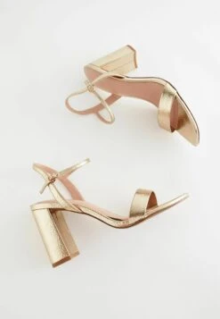 Next Sandalen Met Hoge Hak - Gold -Next d0eb66a00f1341198bee61033c2d2502