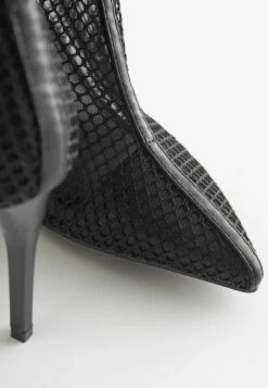 Next Enkellaarsjes Met Hoge Hak - Black 11 Next Enkellaarsjes Met Hoge Hak - Black -Next dd50c4bde8d1489ba8ef439a01f20cfc