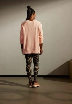 Next Active Standard - Sweater - Pink