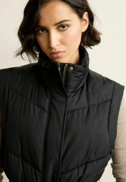 Next Belted Standard - Bodywarmer - Black 9 Next Belted Standard - Bodywarmer - Black -Next ebfa6d2c38ba4ab0a59521a3775a6f6a