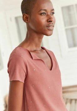 Next Short Sleeve Raw Edge Standard - T-Shirt Print - Pink Embellished Sparkle 11 Next Short Sleeve Raw Edge Standard - T-Shirt Print - Pink Embellished Sparkle -Next f269084caac647e6824e482eb74b78fc