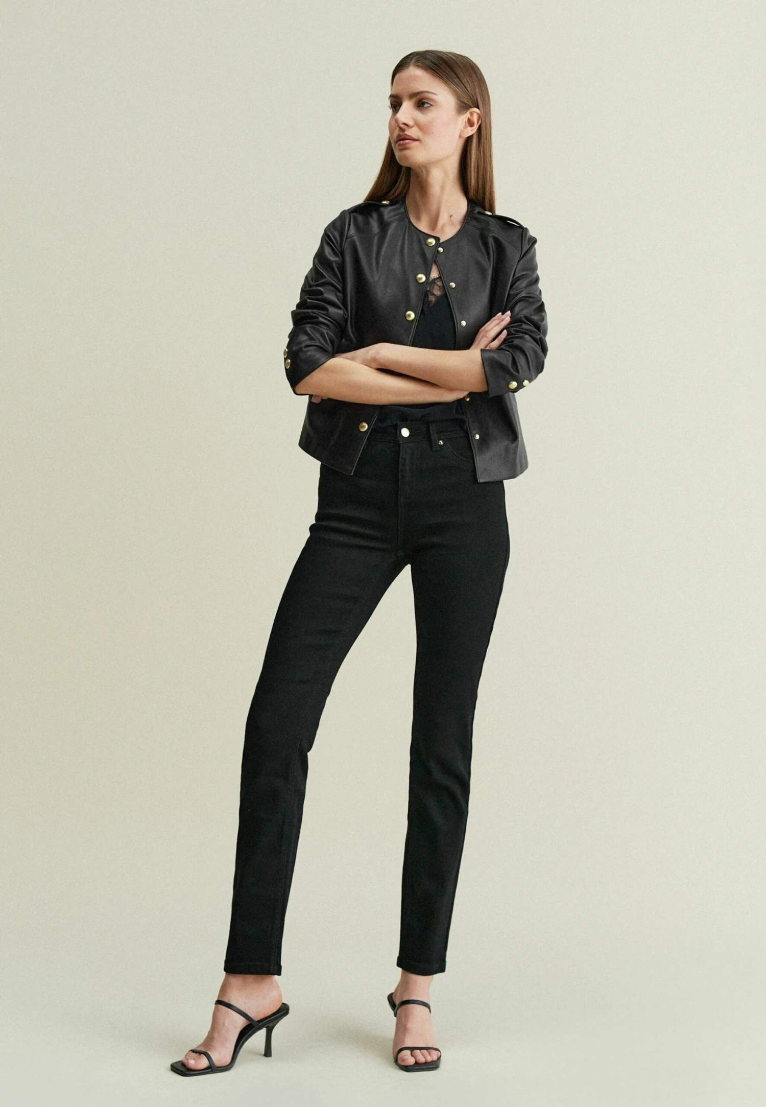 Next Super Soft Petite Petite - Slim Fit Jeans - Black 4 Next Super Soft Petite Petite - Slim Fit Jeans - Black - Afbeelding 2